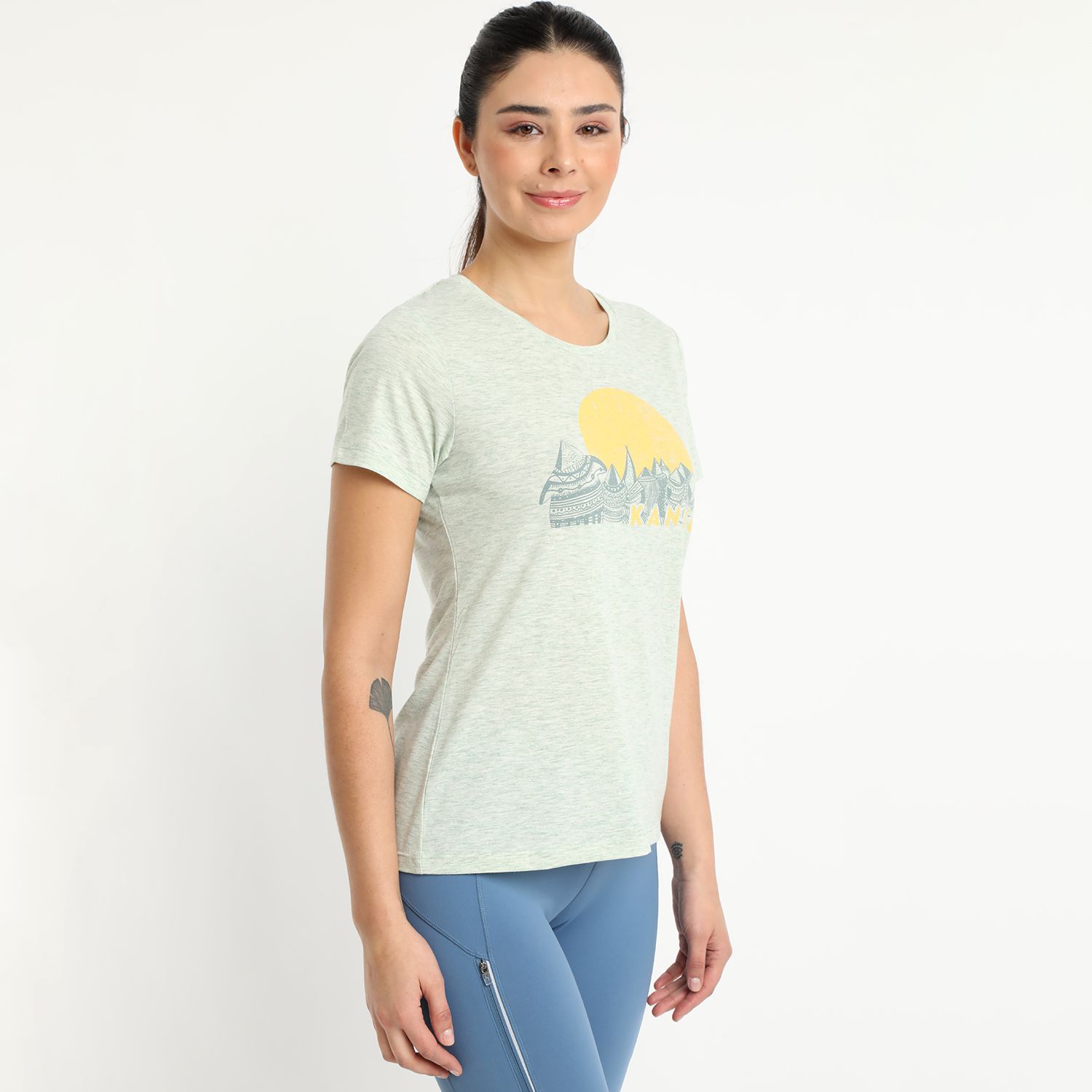 Polera Graphics Mujer